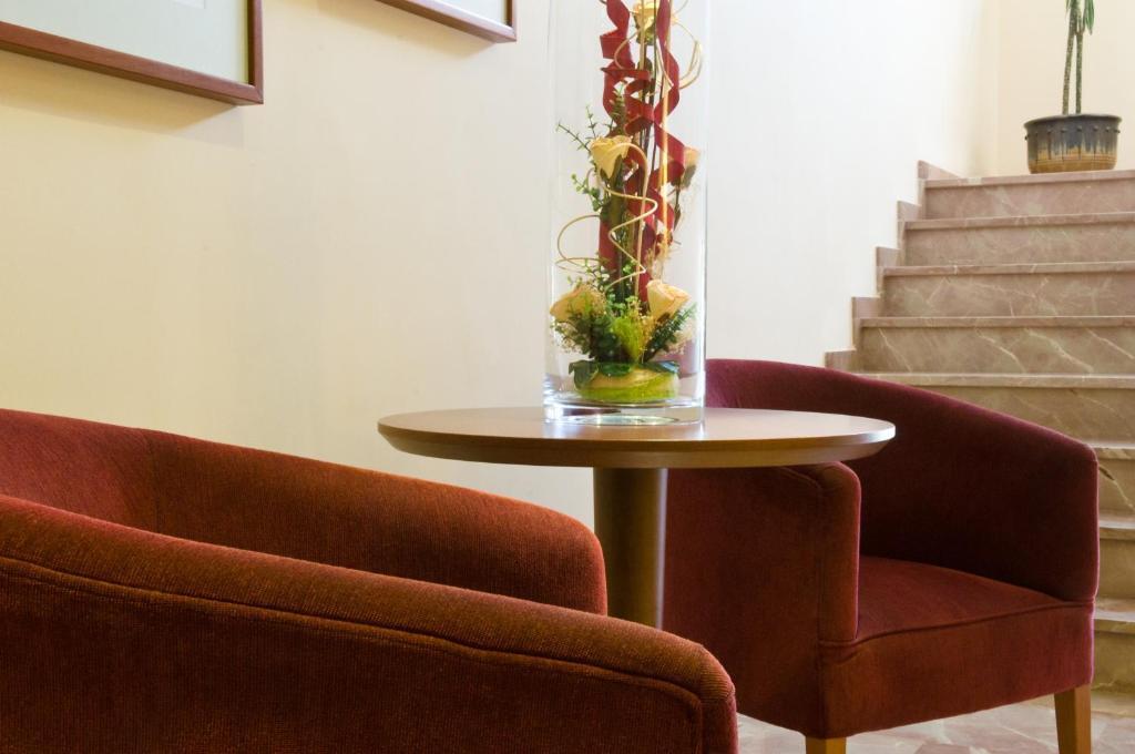 Torrijos Hotel เชสเต ภายนอก รูปภาพ